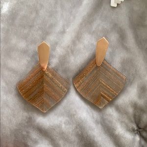 Kendra scott earrings